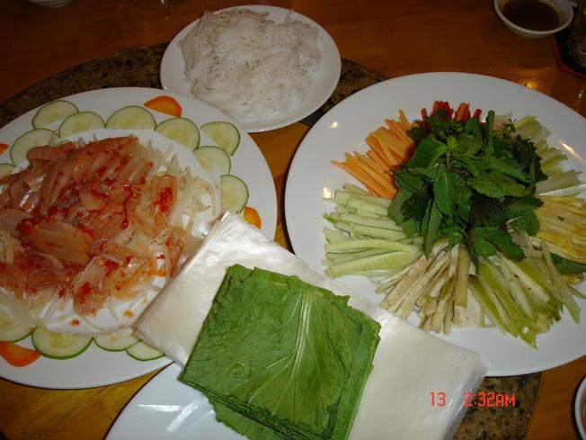 Salad with shellfish