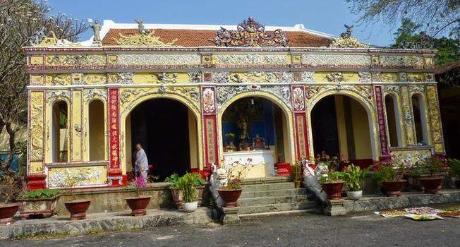 Visit the famous temple in Nha Trang.