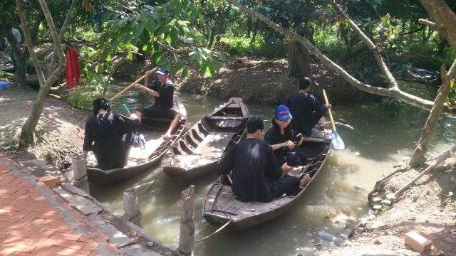 Tham gia các hoạt động vui chơi ngoài trời