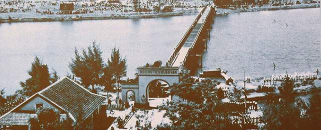 Cầu Hiền Lương - sông Bến Hải trước kia