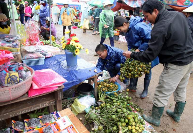 Chợ phiên Cam Lộ - địa điểm du lịch Đà Nẵng 01