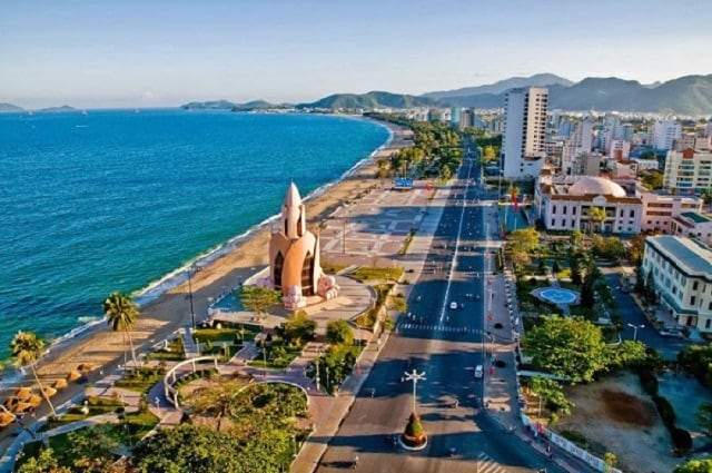 Thời tiết Nha Trang tháng 7 vô cùng thuận lợi cho việc du lịch