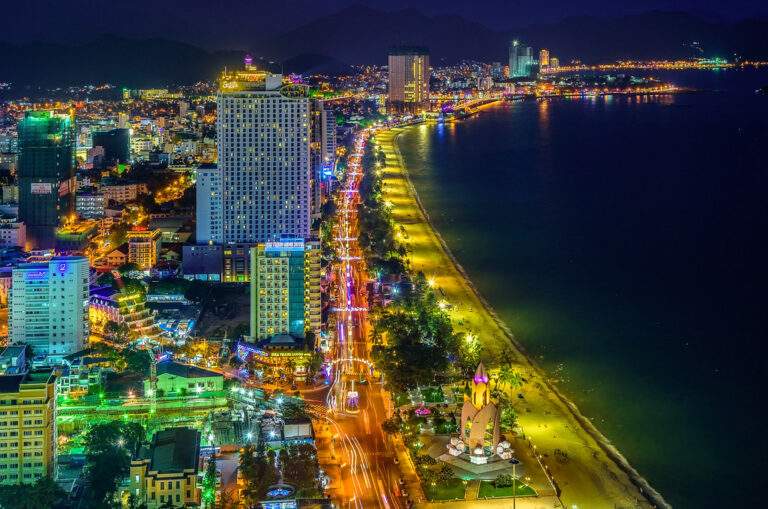 The Nightlife Entertainment In Nha Trang Vn Peace
